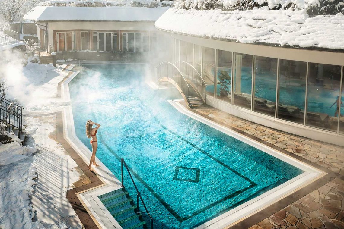 Außenpool des Grand Alps Spa, Grand Tirolia Hotel Kitzbühel