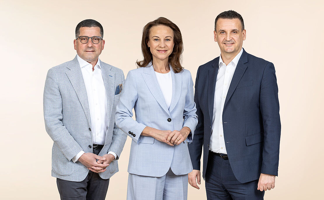 Marcel Haraszti, Patricia Neumann und Ivan Vlaho stehen nebeneinander