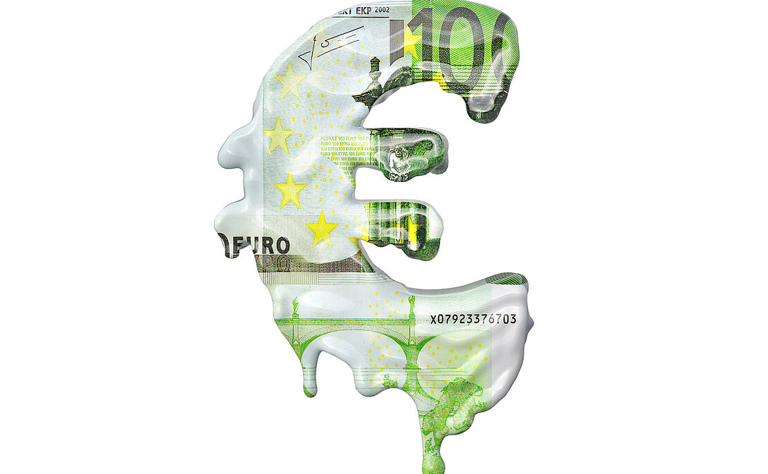 Eurozeichen optisch gefüllt mit einem Hundert-Euro-Schein