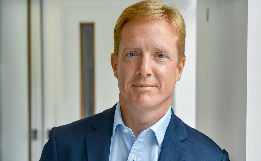 Fot James Butterfill, Coinshares