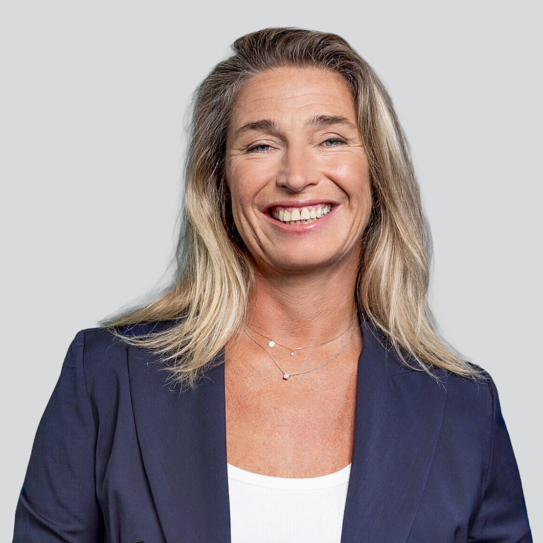 Portraitfoto Sabine Hönigsberger