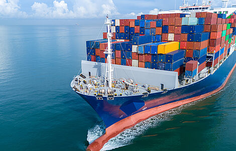 Containerschiff