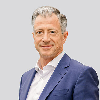 Portraitfoto Sascha Zabransky