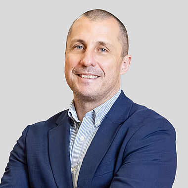 Portraitfoto Tamás Szűcs