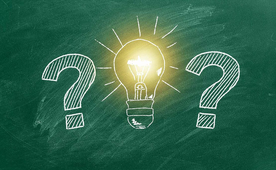 Glühbirne mit Fragezeichen