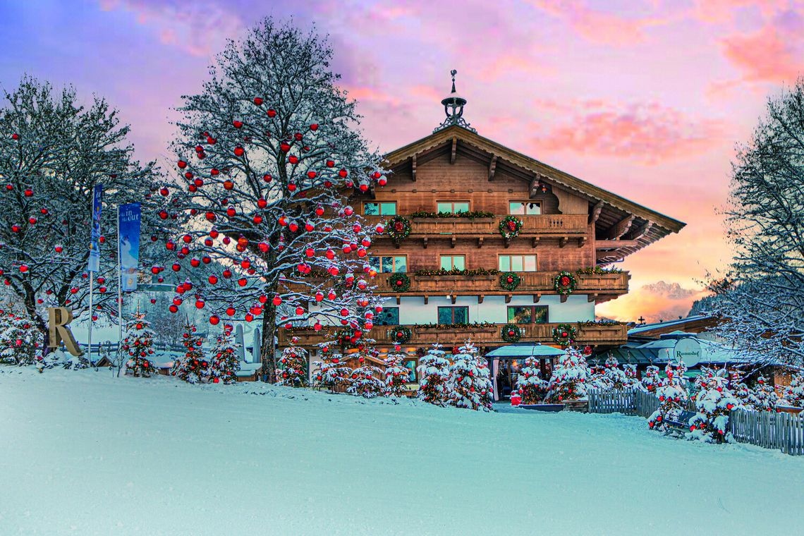 Außenansicht Hotel Rasmushof im Winter