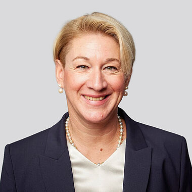 Portraitfoto Alexandra Hailzl